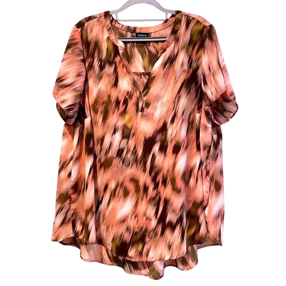 Torrid Womens Size 2 Pink Brown Abstract Ikat Split V-Neck Short Sleeve Blouse
